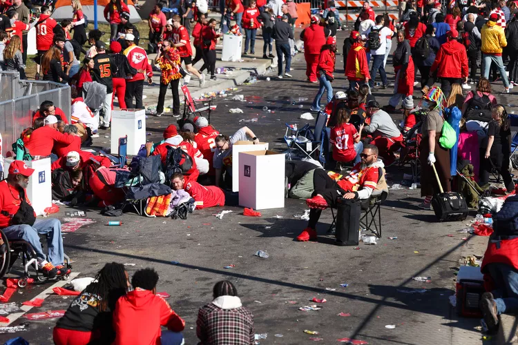 Kansas city shooting Tragedy Strikes Chiefs' Victory Parade