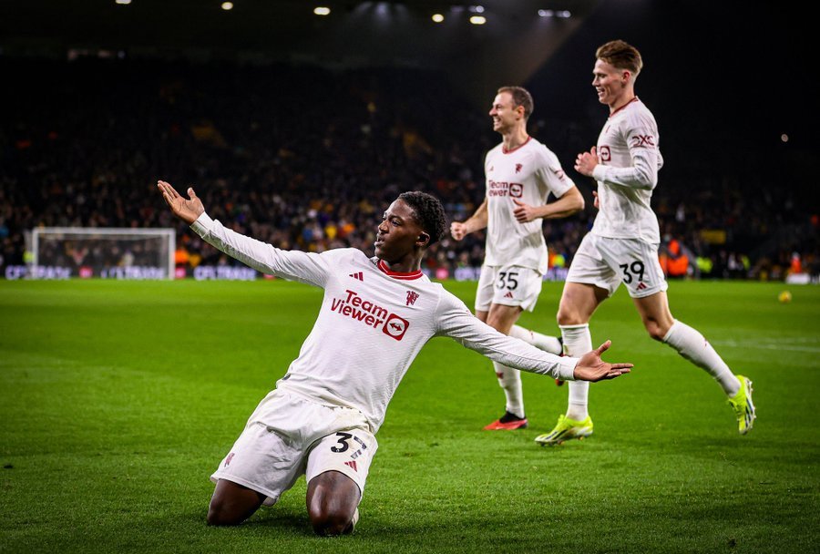 Manchester United achieved a thrilling 4-3 win over Wolves