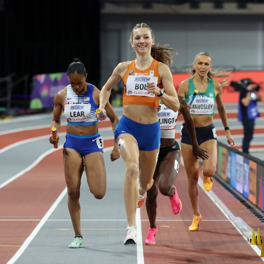 How does Femke Bol train?